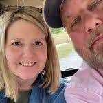 Leslie Hightower's Instagram, Twitter & Facebook