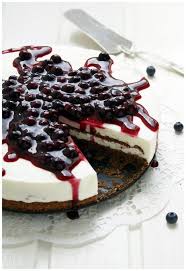Holunder Joghurt Torte Mit Heidelbeerkompott Maybe With The Almond Tart Crust Recipe Vlierbessen Recepten Cake Desserts Nagerecht