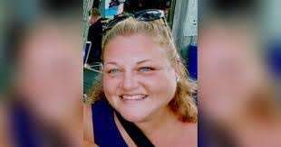 Allison Choate's Instagram, Twitter & Facebook