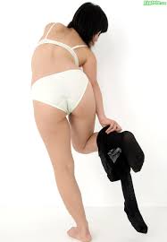 JapaneseThumbs AV Idol Takako Ono 小野孝子 Photo Gallery 5