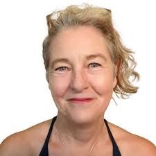 Feminine Sovereignty: 8 Pillars for Regenerating Ourselves and Our World  eBook : Ostara, Maggie, Scott, Manda, Parker, Karen Curry, Miller, Kia,  Harper, Susan: Amazon.co.uk: Kindle Store