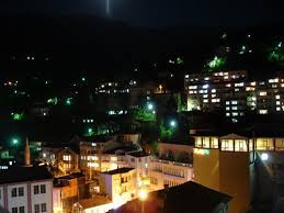 Türkiye'nin karadeniz bölgesi'nin doğu ucunda bulunan bir şehirdir ve artvin ilinin merkezidir. Artvin Artvin Merkez Artvin Turkey Mapio Net