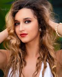 Alexandra De Vita (@livin_devita_loca) • Instagram photos and videos