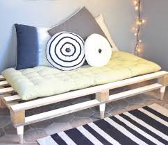 Check spelling or type a new query. Diy Fabriquez Une Banquette En Palette Meuble En Palette Petit Budget 18h39 Fr