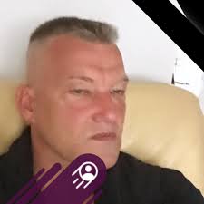 On te met au défi de ne pas rire avec la blague de Renaud Rutten sur l'ours  bleu ! 🤣