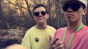 Avery Reynolds's Instagram, Twitter & Facebook