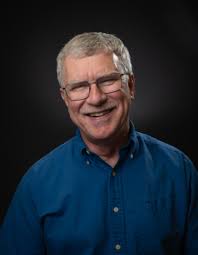 Memphis's tallest tower has lived many lives. Built in 1965, 100 North Main  rose 37 stories as a hub for law firms, engineers, and city professionals.  Its crown jewel? A rooftop revolving