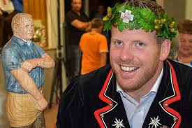 Chlöisels Empfang begleitet vom König