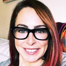 Learn how generative AI can change the game for your contact center agents  and customers.