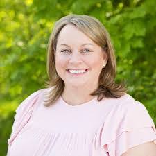 Sharon Tatro's Instagram, Twitter & Facebook