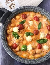 Gnocchi Tomaten Mozzarella Saltsugarlove Rezept Rezepte Tomate Mozzarella Tomate Mozzarella Rezepte