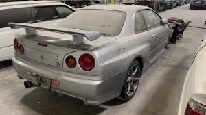 The Feds auctioned off seized JDM cars including R34 GT-Rs