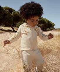 Romania tv surse tvhd canale romanesti gratis onlie. Fashion And Clothing To Feel Good In The C A Online Shop