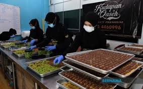 Hospital enche' besar hajjah kalsom, kluang, johor work km 5, jln kota tinggi kluang johor 86000 malaysiawork work phone: Bernama Hospital Kluang Diaktifkan Semula Sebagai Hospital Covid 19