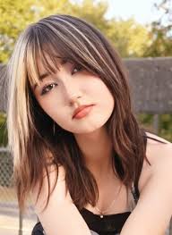 Actress seeking film roles in North Carolina