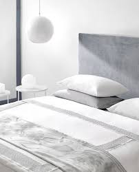 Drap De Dessus Bordure Brodee Draps De Dessus Linge De Lit Chambre Zara Home Maroc Home Home Decor Bed