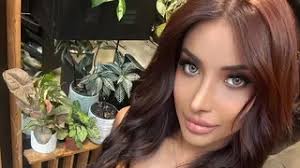 Millen Cyrus Terbaru