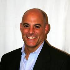 Healthier Choices Management Corp CEO And Leadership: Executives and  Demographics