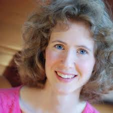 Kristin Stephenson's Instagram, Twitter & Facebook