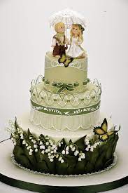 Lily Of Valley Spring Wedding Cake Round Wedding Cakes Spring Wedding Cake Royal Icing Cakes Cake