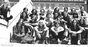 Bien qu'un succès dans le top 40 soit toujours un objectif pour de nombreux groupes, ce n'est plus le but recherché depuis l'aube de l'industrie du. Les Groupes De Rock Belges Des Annees 1960 A 1980 Biographie Officielle Des Groupes Rock Pop Discographie Des Groupes Belges