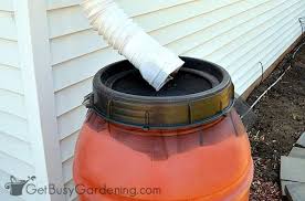 It has a brass spigot that can be used to hose hook the elegant 55 gal. How Do Rain Barrels Work Get Busy Gardening