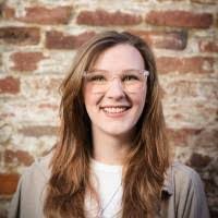 Elisa Coleman's Instagram, Twitter & Facebook