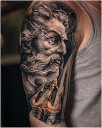 Menssleevetattoo Sleevetattoos Neptune Trident Click For More Info Tatuagens Gregas Posseidon Tattoo Tatuagem Grega
