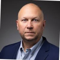 90+ Profile mit dem Suchbegriff „Lofton“