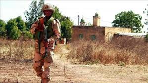 Pour des articles plus généraux, voir opération serval, opération barkhane, guerre du mali et guerre du sahel. Mali 35 Militaires Tues Dans Une Attaque Terroriste A Menaka Nord