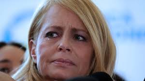 Dieron de alta a máximo menem. Sin Piedad Cecilia Bolocco Arremete Contra Carlos Menem Tras Irse De Vacaciones Con Su Familia