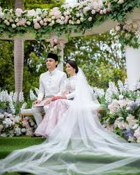 Tengku hassanal pahang | seronok peniaga kedai makan ni apabila ydp agong dan tengku hassanal ibrahim alam shah Naddy Nadyakamidan Twitter