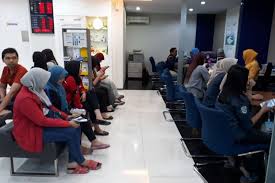 Online and mobile banking at u.s. Ramai Di Twitter Soal Rush Money Apa Itu Halaman All Kompas Com