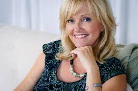 Decorating Den Interiors