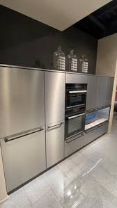An elegant atmosphere and great functionality set off by a strong, uncluttered door, aluminium structure. Muniza Muniza1898 Profile Pinterest