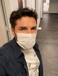 Alex dima este unul dintre cei mai integri și dedicați jurnaliști de la noi. Alex Dima De La Romania Te Iubesc Protest Impotriva Politicienilor Voi AÈ›i Distrus Sistemul De SÄƒnÄƒtate Observatorul Prahovean