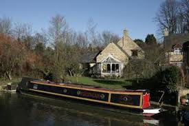 Uswitch looks at income, living costs and many more factors in it's 2015 quality of life index. Property Valuation For Bridge House Station Road Lower Heyford Bicester Cherwell Oxfordshire Ox25 5pd The Move Market