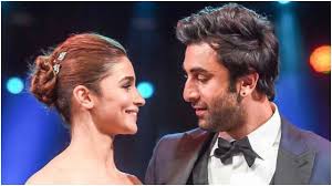 Nephew of actors randhir kapoor, rajiv kapoor, kunal kapoor. Alia Bhat Loves Number 8 Just Like Boyfriend Ranbir Kapoor And Others In Kapoor Clan Here S Proof
