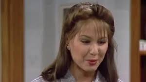 Too Close for Comfort 6x08 "Educating Lisa"