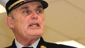 NY fire chief spars with city as retirement nears