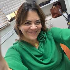 Zoila Bello @zoilabello