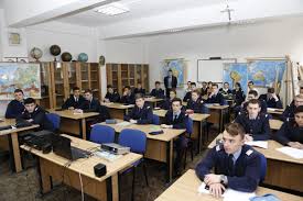Participarea se confirma, pina la 01 august. DupÄ Aproape DouÄ Decenii De AbsenÅ£Ä La Craiova Scoala MilitarÄ LicealÄ Reia Apelul Cuvantul LibertÄÅ£ii