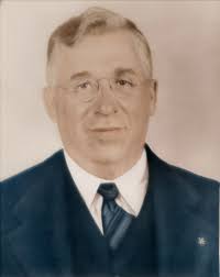 Children, grandchildren, great grandchildren and great great grandchildren  of the late Frank Ricket Honaker and Mabel Stewart (McGhee) Honaker.