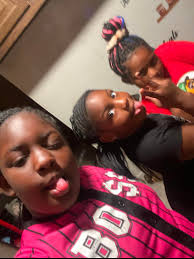 Happy birthday to my crazy and beautiful Ne Ne!! I love you girly we gonna  turn up today and Saturday!!