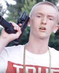 I love doing roses. I appreciate you guys so much . . . . To get tattooed  DM me.