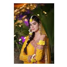 Pin By Fatima Nashal On Zainab Shabbir Beautiful Outfits Outfits Fashion