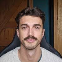 Stephen Greenaway's Instagram, Twitter & Facebook