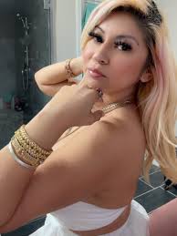 ✨⭐️🌙🙏🏻🪄🪞🫶🏻Gratitude in every step 🙏🏻 Dressed in light, walking in  faith, and letting the beauty of this season speak for itself 🤍🍁  AllWhiteLook ,GratefulHeart FaithfulSoul ,FallStyleInspo, AutumnElegance  #thelifeofvanessab #happy Domingo ...