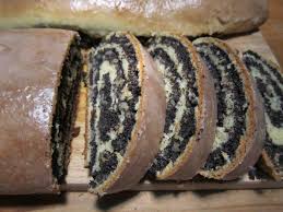 Mohnstollen Schlesische Art Dennis Schutze Blog Mohnstollen Mohnkuchen Mit Streusel Kuchen Und Torten