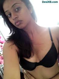 Hot Sexy Pics on X: Tamil College Girl Naked ️Snapchat Selfies  t.conQHIRjG7sH️snapchat-selfies t.corHE3Mc8JUr  X